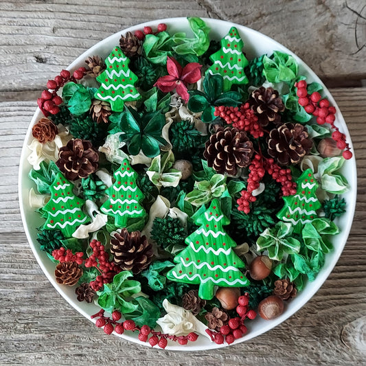 Holly Jolly Christmas Artisan Potpourri