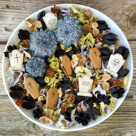 Graveyard Nightmares - Halloween Artisan Potpourri