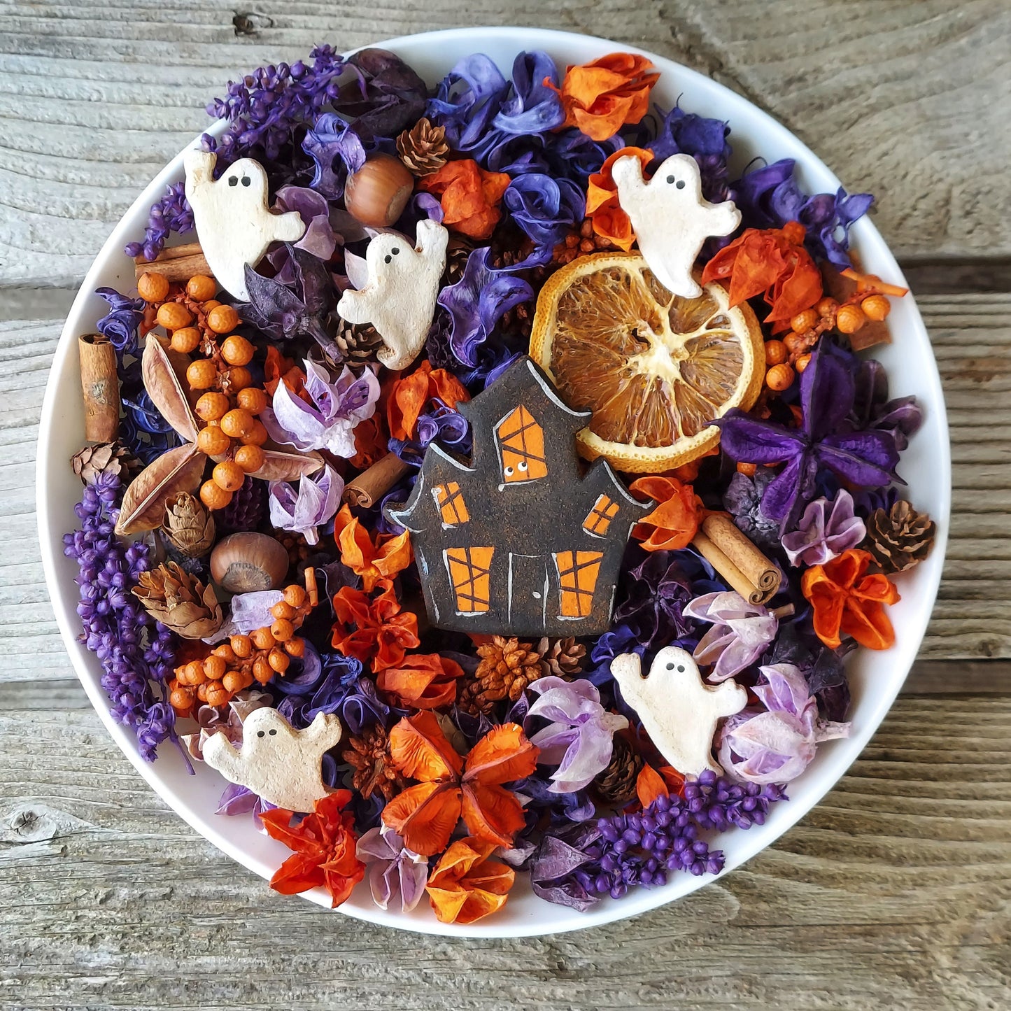 Haunted! Halloween Artisan Potpourri