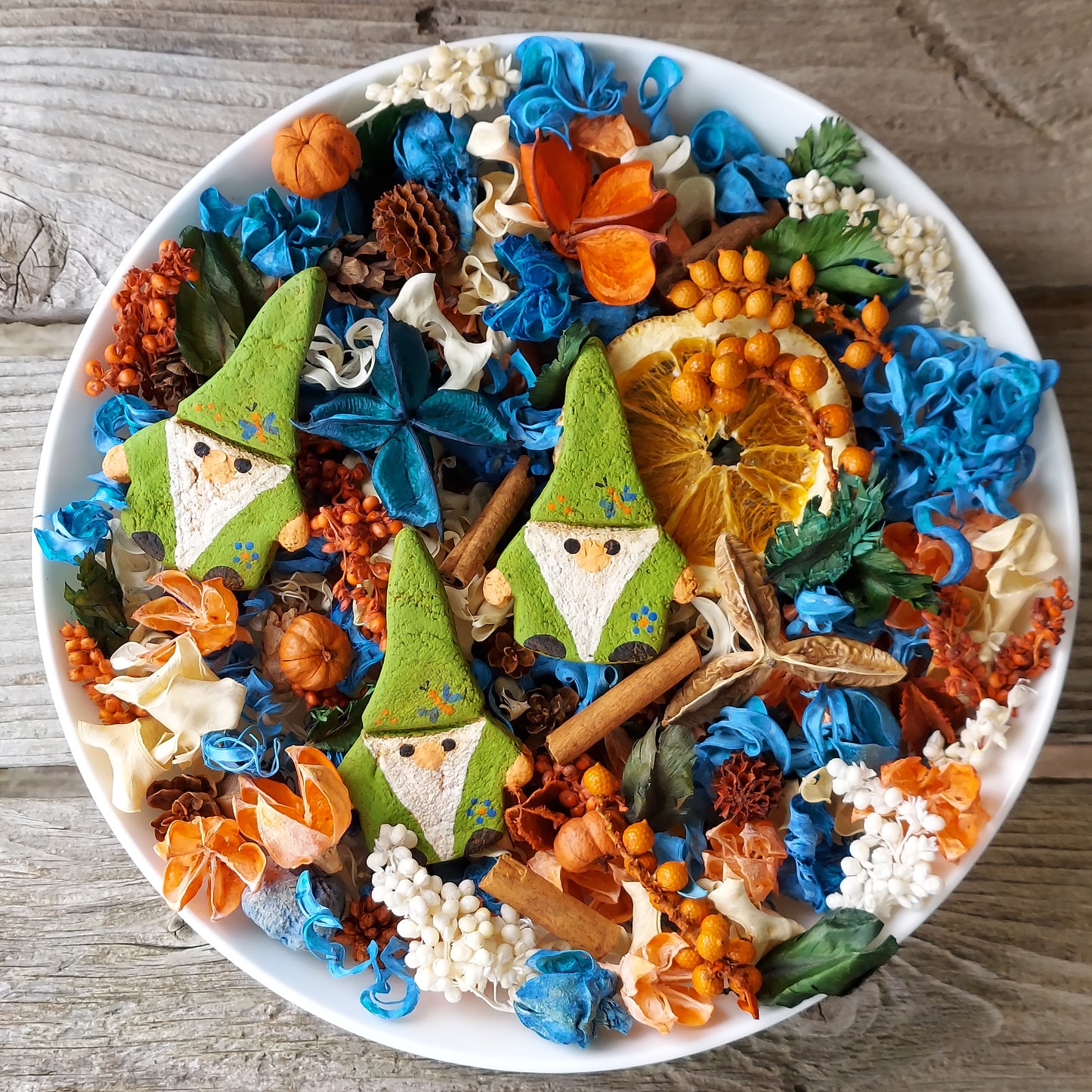 A Gnome for All Seasons - Summertime Artisan Potpourri