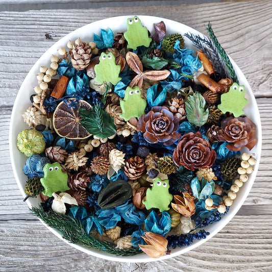 Leap Frog Lake Artisan Potpourri